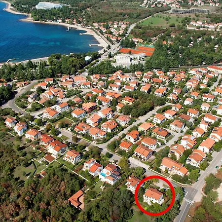 With A Parking Space - 16495 Apartment Porec