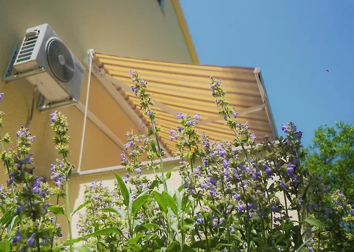 Apartman With Parking Space - 16495