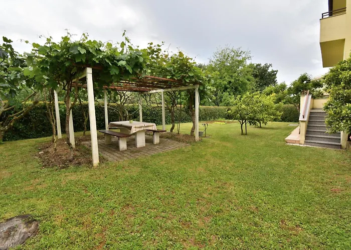 With Parking Space - 16495 Apartman *