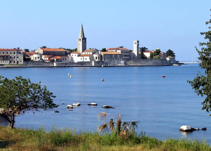 With Parking Space - 16495 Porec