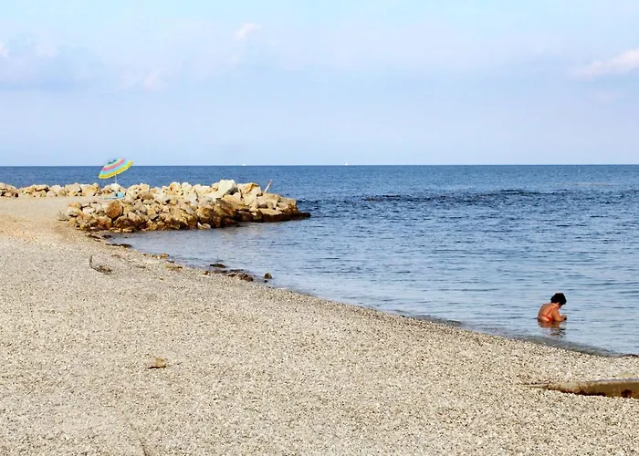 With Parking Space - 16495 * 波雷奇